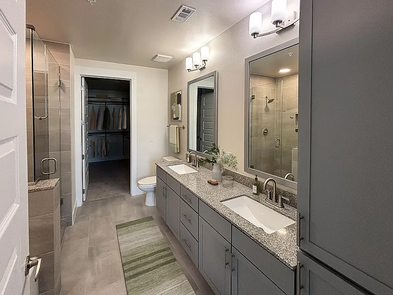 Residences at the Grove — Photo 37