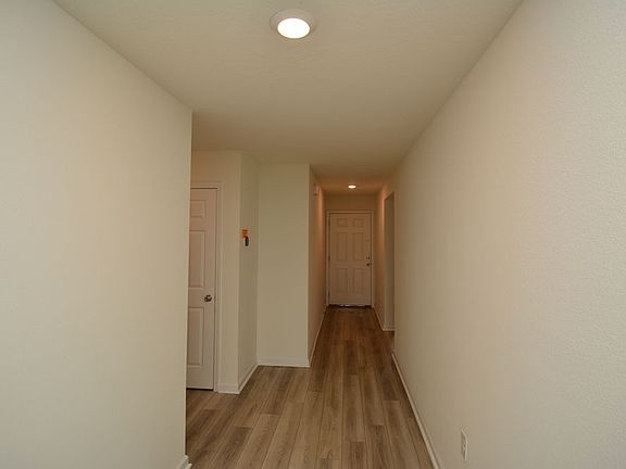 3rd image of 5 Windsor Pl