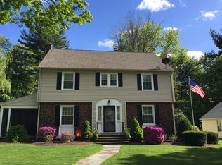 103 Pleasantview Ave, Longmeadow, MA 01106