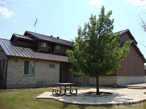 4th image of 26033 Woodacre Dr