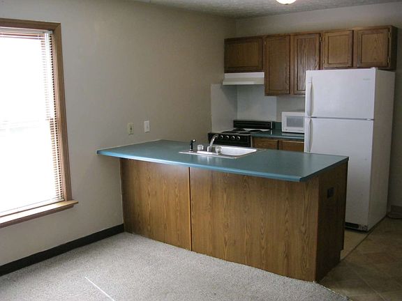 4th image of 529 W Stadium Ave #9250978