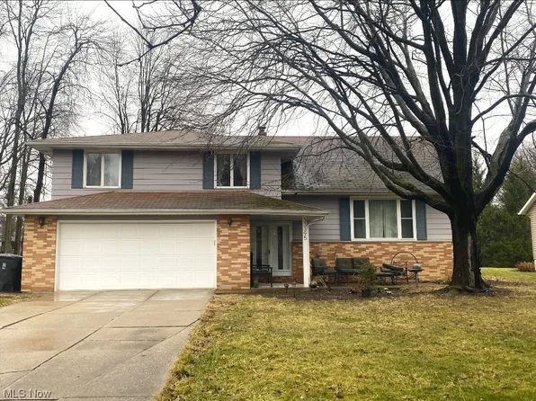 33395 Outley Park Dr, Solon, OH 44139