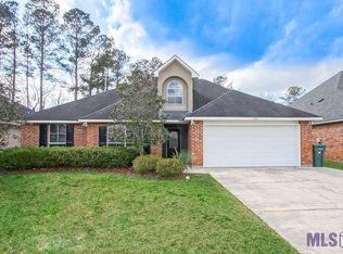 12351 Falconcrest Dr, Denham Springs, LA 70726