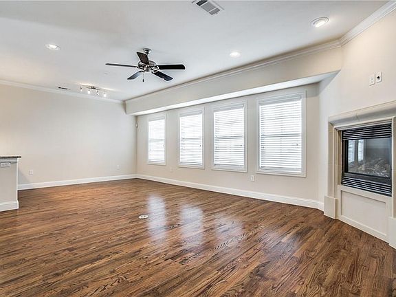 4th image of 4124 Hyer St Unit 1