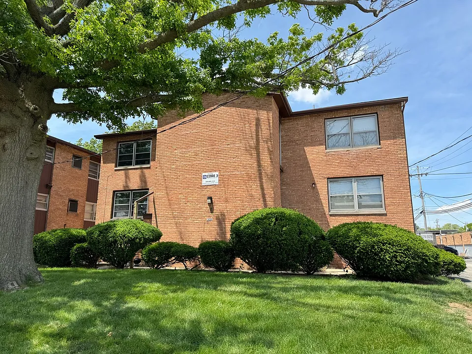 Mecherle Drive Apartments