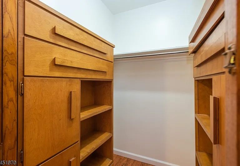 681 Easton Ave — Photo 16