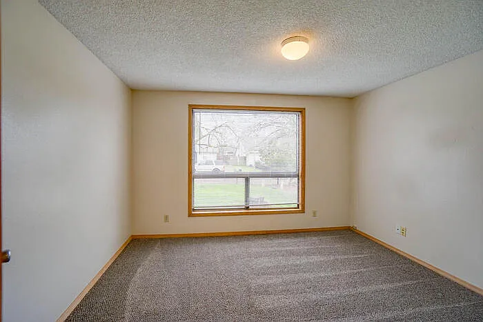 14117 SE 9th St #B — Photo 32