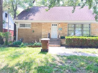 2619 Alexander St, Homewood, IL 60430