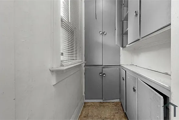 2 bed, $750 — Photo 2