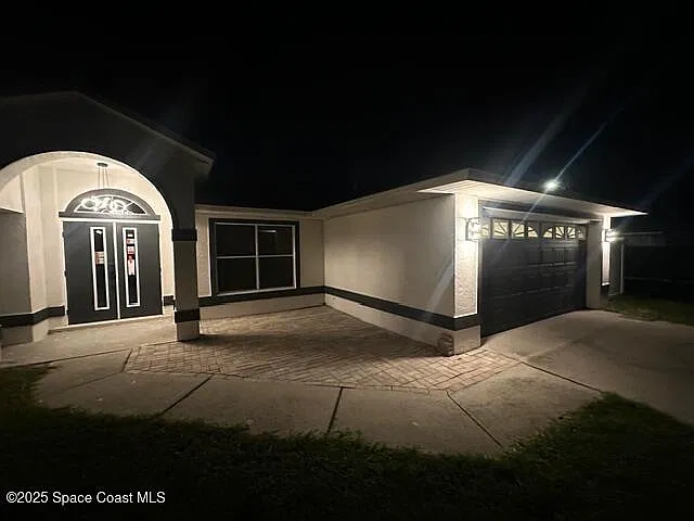 3 bed, 2.0 bath, 1569 sqft, $2,500 — Photo 3