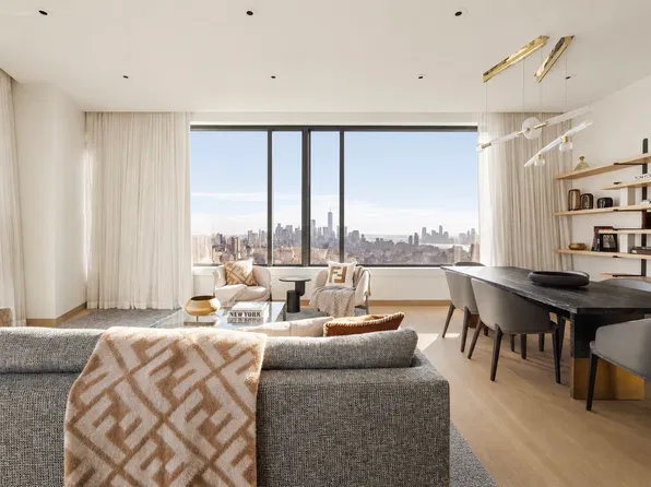 25 West 28th Street image 1 of 24