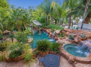 22108 W San Joaquin Dr, Canyon Lake, CA 92587