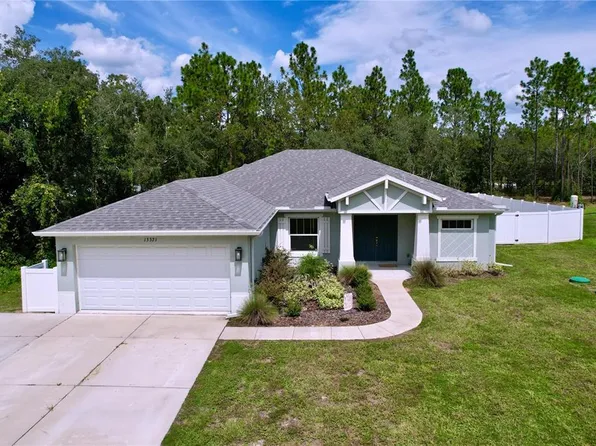13321 Potomac Ave, Weeki Wachee, FL 34614