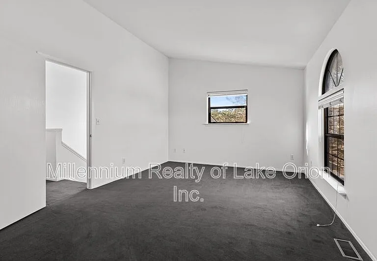 5611 Drake Hollow Dr W — Photo 17