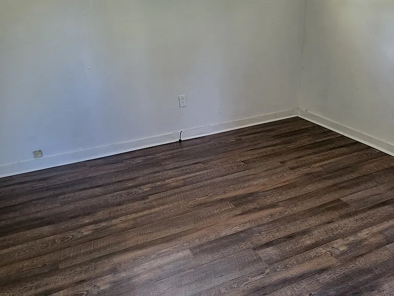 1637 W McDowell Rd — Photo 5