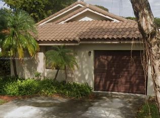 13611 SW 103rd St, Miami, FL 33186