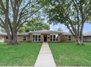 3208 Robin Rd, Plano, TX 75075