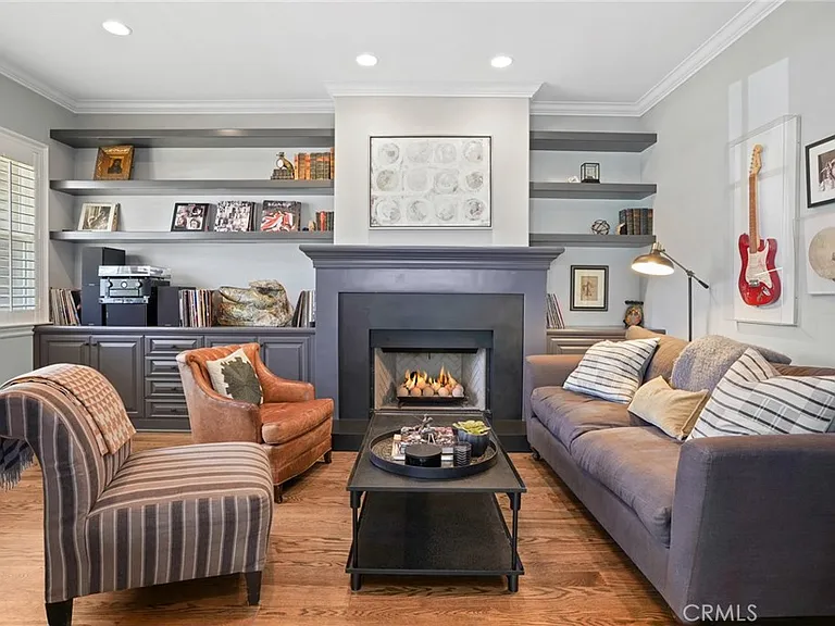 1836 Port Stanhope Pl — Photo 3