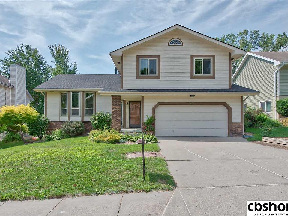 1st image of 3417 Scott Dr
