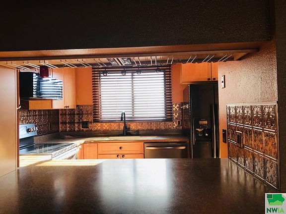 3rd image of 2912 S Cedar St APT 5