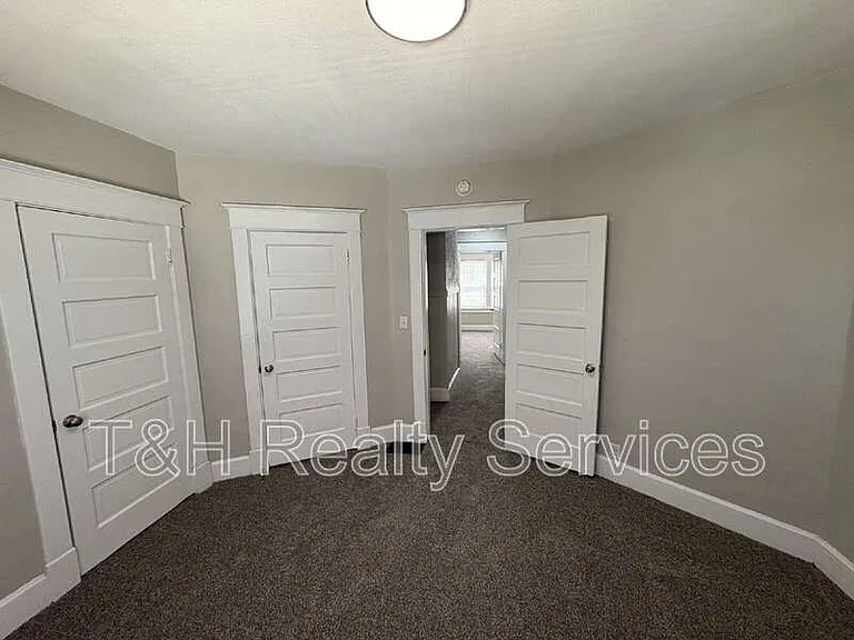 22 E Parkview Ave — Photo 18