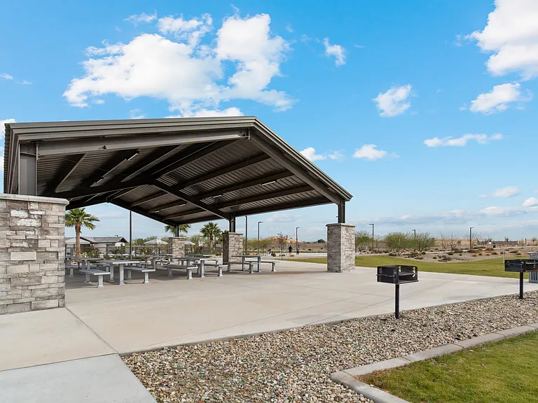 8904 W Solano Dr — Photo 22