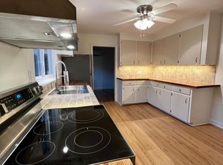 155 Shelburne Rd, Asheville, NC 28806