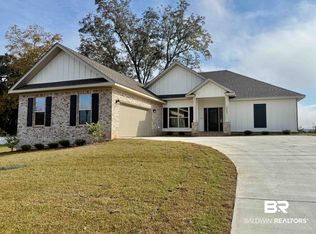 20882 Hale Dr, Robertsdale, AL 36567