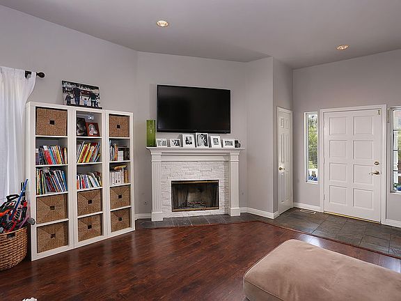 4th image of 9300 Cima De Lago St