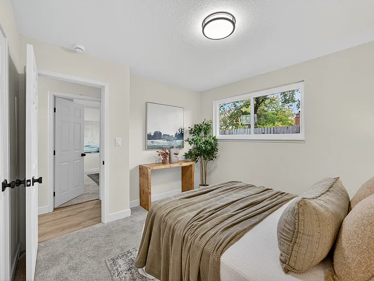 1335 School St — Photo 23