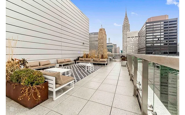 Rented by Douglas Elliman | media 28