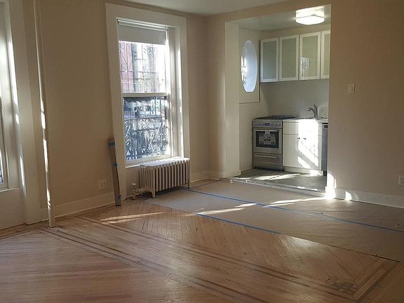2nd image of 201 Warren St APT 1B