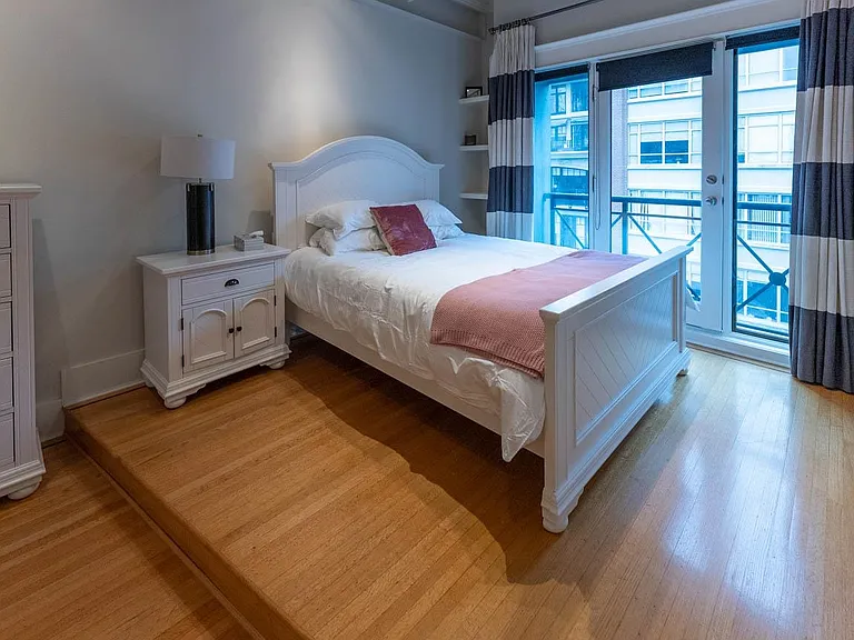 1230 Hamilton St #1230 — Photo 5