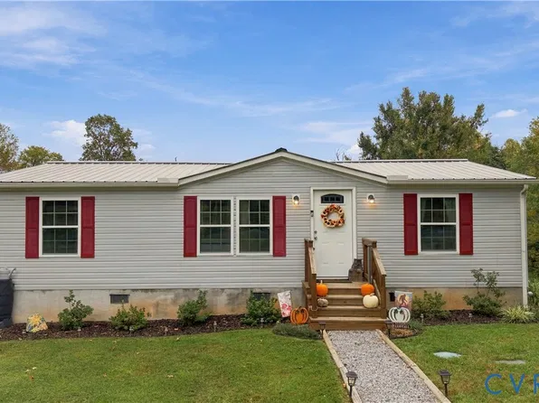 698 Burkeville Rd, Victoria, VA 23974