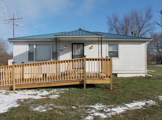 1502 W Hebron Ln, Shepherdsville, KY 40165