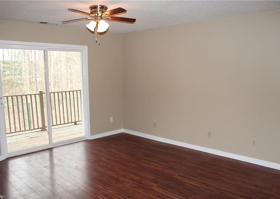 1st image of 562 Candle Ln APT 201
