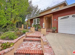 2031 Buckingham Pl, Glendale, CA 91206