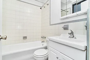 Rented by Living New York