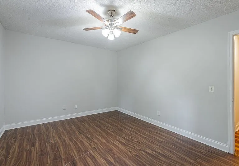 6876 Beulah Dr — Photo 31