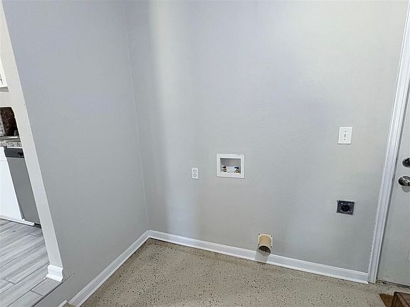 3rd image of 303 N 8th St