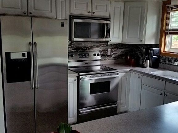 4th image of 1525 Fernwood Dr
