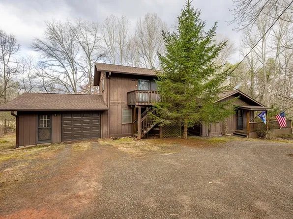 282 Jennings Dr, Franklin, NC 28734