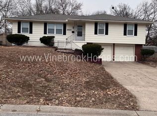 9819 White Ave, Kansas City, MO 64134