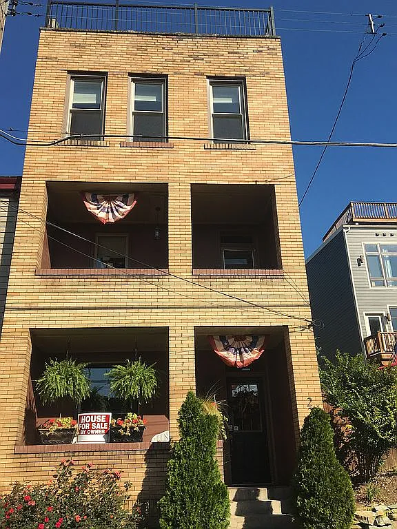 220 Alpine Ave photo 1