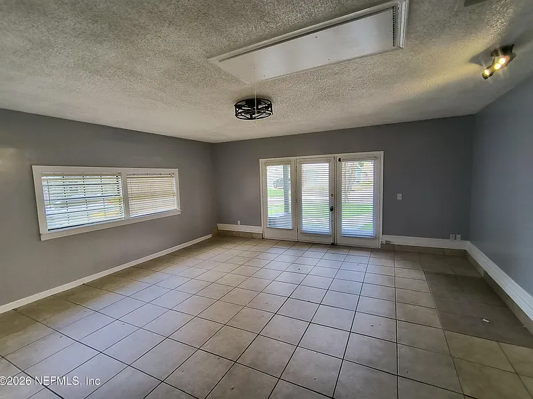 11510 Silk Oak Ln — Photo 12