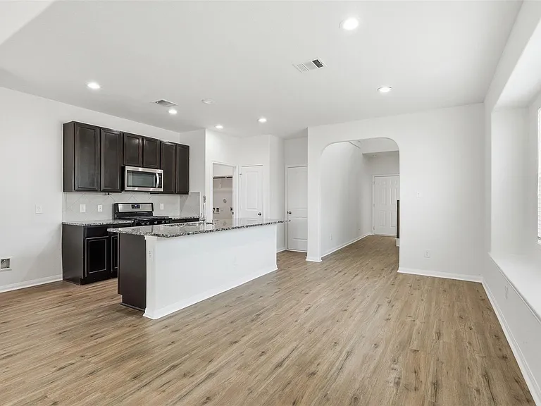 3503 Cannon Dr — Photo 7