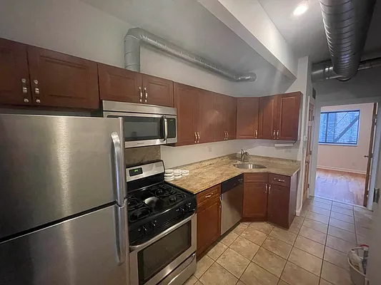 Rented by Mauro Bros Real Estate Services LLC | media 11