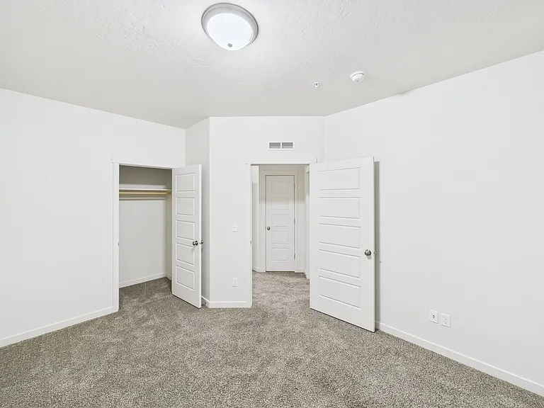 Bellevue Towers LLC — Photo 17