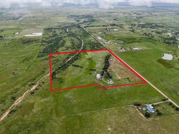 5848 Mieth Rd, Sealy, TX 77474
