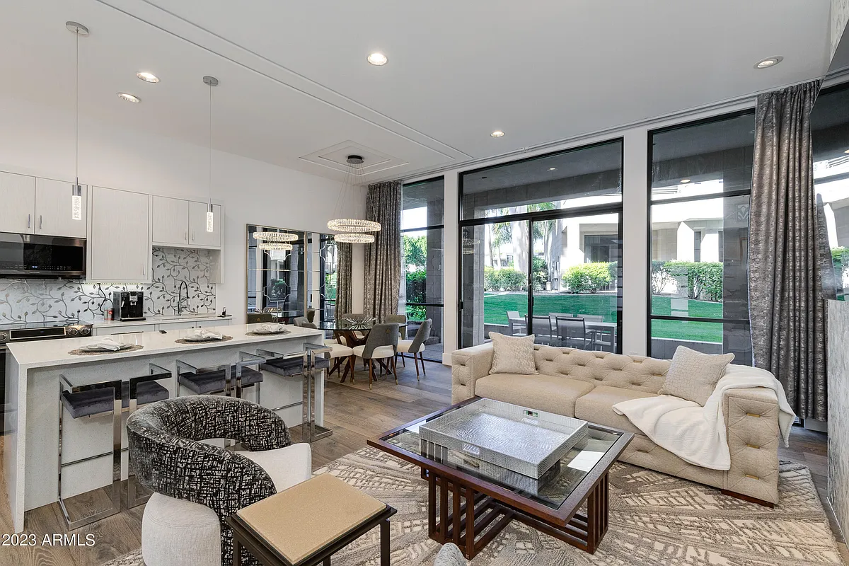 Building Photo - 2802 E Camino Acequia Dr #7